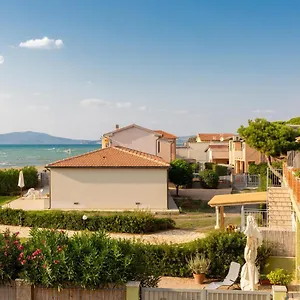 Happy Sea - Monolocale Sul Mare Con Piscina Albinia